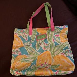 Lilly Pulitzer for Estée Lauder tote